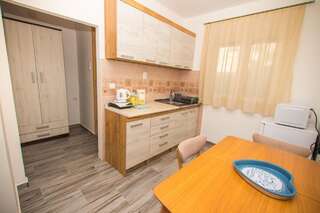 Апарт-отели Viola apartmanházak Шушань Апартаменты-студио с видом на море-4